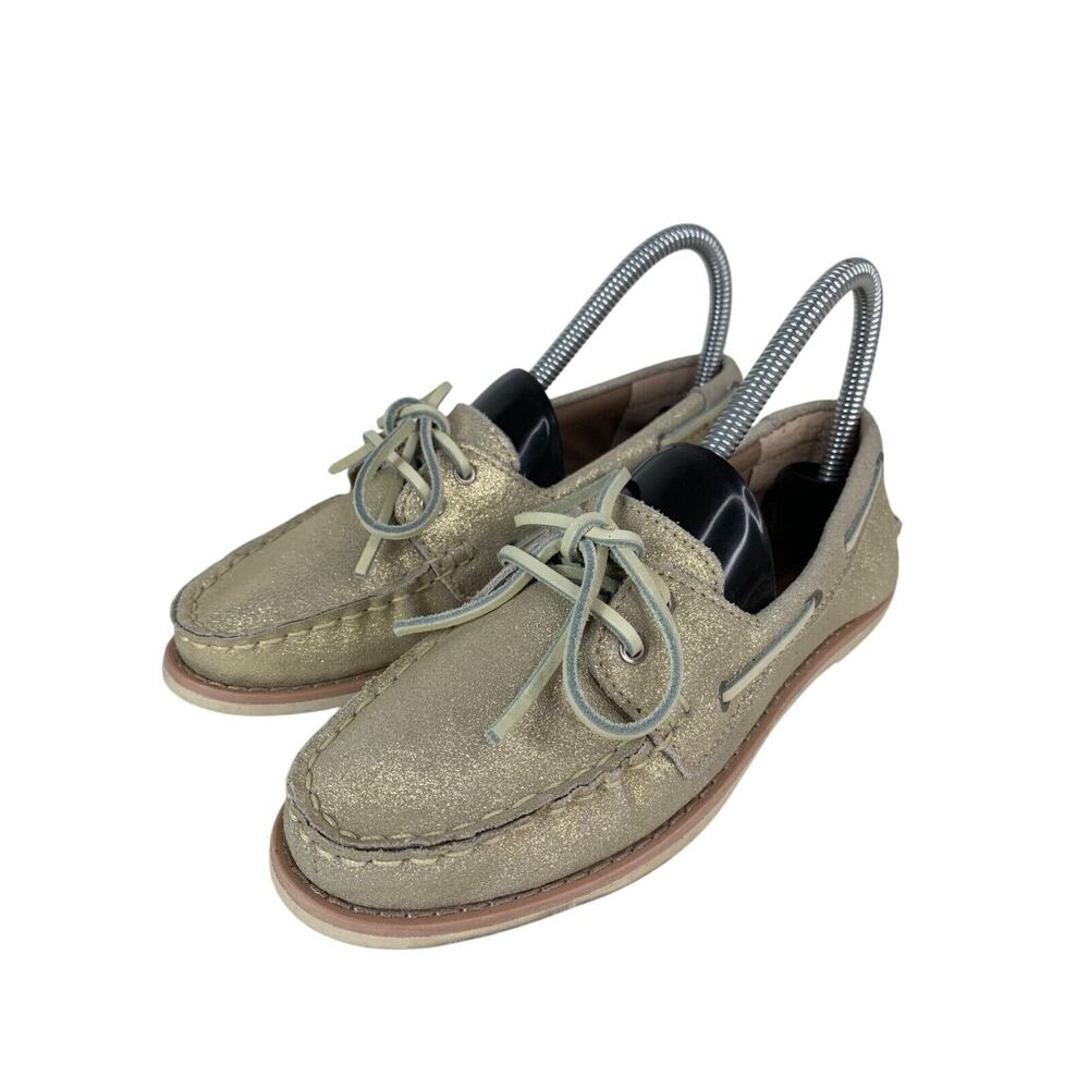 G.H. Bass & Co. Womens Bass-anchor Gold Boat Shoes Size 5